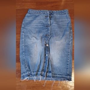 Denim skirt
